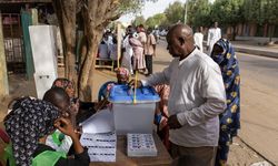 Çad’da halk, demokratik yönetime geçiş için sandık başında