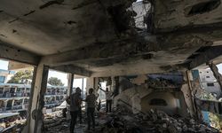 İsrail'in BM okulunu füzeyle vurduğu saldırı yıkıma yol açtı