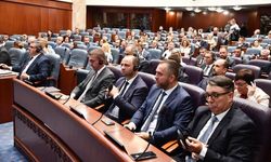 Kuzey Makedonya'da yeni hükümet resmen göreve başladı