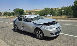 Adıyaman’da biçerdöver ile otomobil çarpıştı: 1’i ağır, 3 yaralı