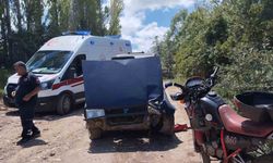 Sivas’ta motosikletle otomobil çarpıştı: 2 yaralı