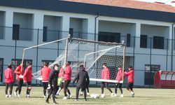 Eskişehirspor sezonu Ağustos'ta açacak!