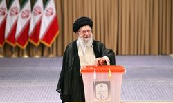 İran'da cumhurbaşkanlığı seçimlerinin ikinci turu!