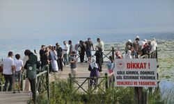 Doğa harikasında tatilci yoğunluğu