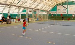 Eskişehir'de tenis turnuvası devam ediyor!