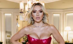 Hadise'nin Paris pozları beğeni topladı