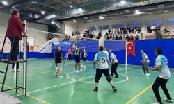 Voleybol Turnuvası'nda büyük rekabet!