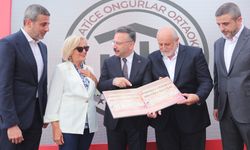 Vali Aksoy, Hacı Hatice Ongurlar Ortaokulu'nun açılış programına katıldı