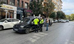 Eskişehir'in yoğun bölgesinde trafik kontrolü!