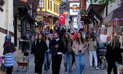 Yerli turistler Odunpazarı'na hayran kaldı!