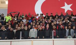 Eskişehirspor'un protokolü kalabalıktı!