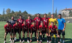 Eskişehirspor U19 zirveyi bırakmak istemiyor!