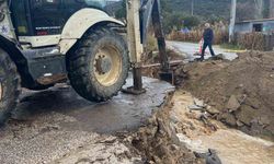 Sağanak nedeniyle yıkılan köprünün yapımına başlandı