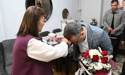 Şehit annelerini ziyaret etti