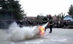 TEI öğrencilerle kutladı