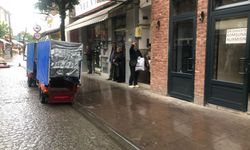 Eskişehir’de yağmur vatandaşlara zor anlar yaşattı