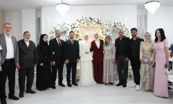 Bakan Göktaş daveti geri çevirmedi gence kız istedi!