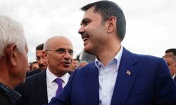Bakan Kurum köy evine konuk oldu