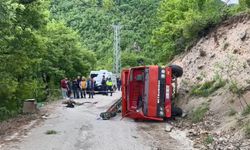İş makinesi kaza yaptı: 1 ölü, 2 yaralı