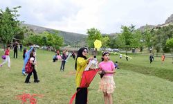 Uçurtmalar gökyüzüyle buluştu