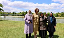 Başkan Ünlüce gönüllere dokunuyor