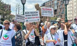 Eskişehir'de emekliler yine sokakta