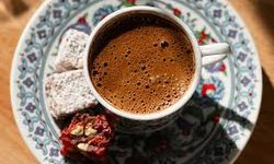 Türk kahvesinin köpük sırrı: Fincana taşan lezzetin bilimsel nedeni!