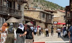 Üç bin yıllık o vadi ziyaretçi akınına uğradı