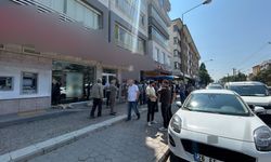 Kredi verilmeyince pompalı tüfekle bankayı bastı