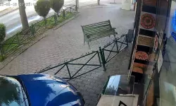 Eskişehir'de alkollü sürücü tatlıcı dükkanına girdi!