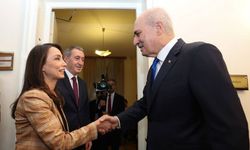 TBMM Başkanı Kurtulmuş DEM parti grubunu ziyaret etti