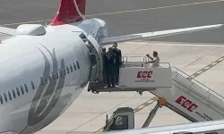 Leman Dergisi'nin yazı işleri müdürü gözaltına alındı!