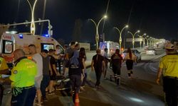 Alkollü Sürücü Kırmızı Işıkta Bekleyen Motosiklete Çarptı
