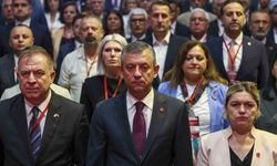 CHP Genel Başkanı Özel, Belediye Başkanları Toplantısı’na katıldı