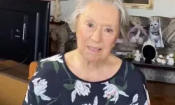 Para Para şarkısıyla hafızalara kazınan Rüçhan Çamay hayatını kaybetti!
