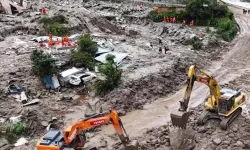 Çin’de sel afetinde 30 kişi hayatını kaybetti!