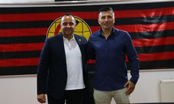 Es-Es'e en az 6 oyuncu gelecek...