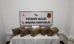 Araçta 25 kilogram kaçak tütünle yakalanan şüpheliye işlem yapıldı