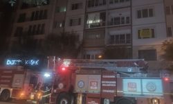 Eskişehir'de apartman yangını! Bir kişi dumandan etkilendi...