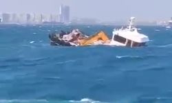 İstanbul'da gemi battı: 4 kişi sağ olarak kurtuldu