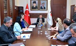 Vali Aksoy yüzlerce vatandaşı dinledi