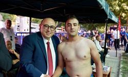 250’den fazla pehlivan katıldı: Yörüklerin güreşi renkli geçti