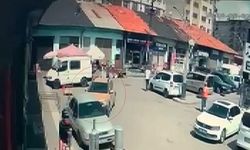 Direksiyon başında rahatsızlanan sürücü 6 araca çarptı!