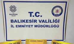 Durdurulan araçtan uyuşturucu çıktı: 2 gözaltı