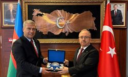 Büyükelçiyi ziyaret!