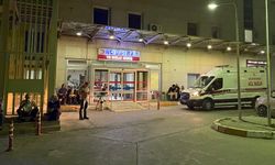 Eşini hastanede silahla vurdu!