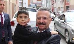 Vali Aksoy'dan anlamlı ziyaret!