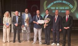 ESOGÜ öğretim üyesinin gururlandıran başarısı