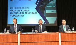 Okul ve kurum müdürleriyle toplantı yaptı