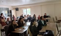 Eskişehir’de sağlık çalışanlarına yenidoğan canlandırma eğitimi